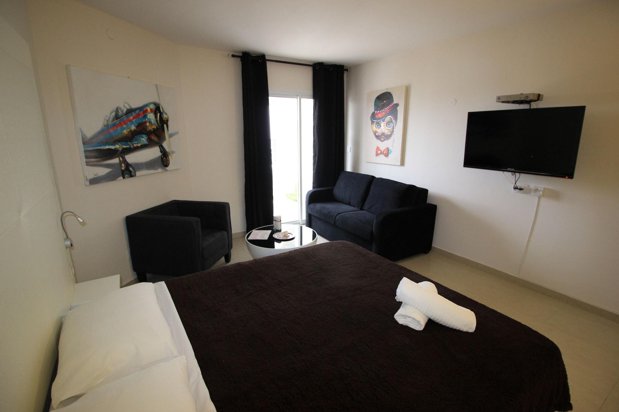 Rich Royal Suites Eilat Exterior photo